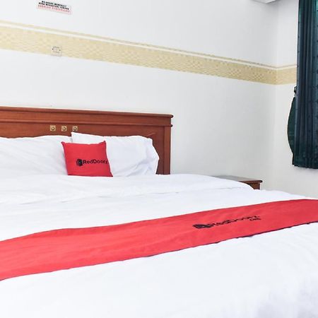 Reddoorz Near Lenmarc Mall Surabaya Pradahkalikendal Exterior foto